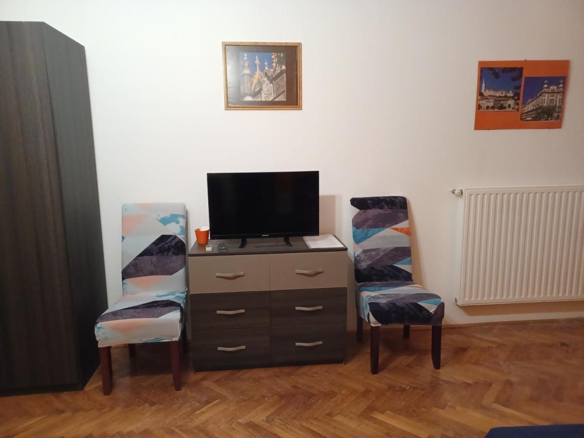 Apartamento Buda Trió *